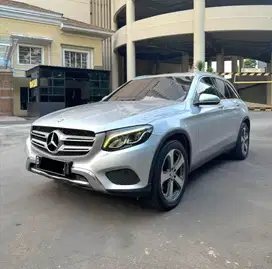( CASH ! GARANSI MESIN 1THN ) Mercedes Benz GLC 250 2016