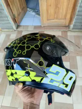 Helm KYT Vendeta 2