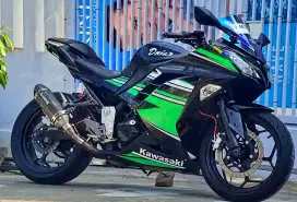 Kawasaki Ninja 250FI