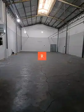 Disewakan gudang kapuk muara LT 600m² LB 420m²