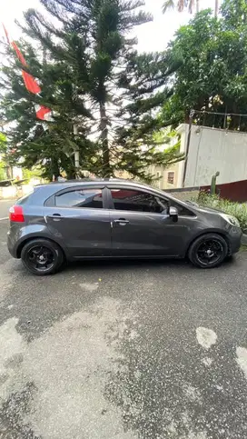 Kia Rio 2012 A.T Hachback