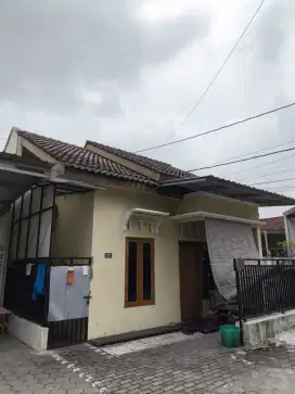 disewakan rumah minimalis dekat UGM,Rs Sarjito,full furnish