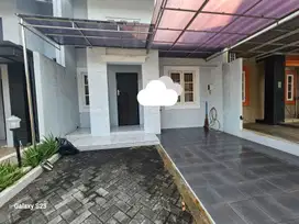 DiSewakan RUMAH KECIL di KOTA WISATA CIBUBUR