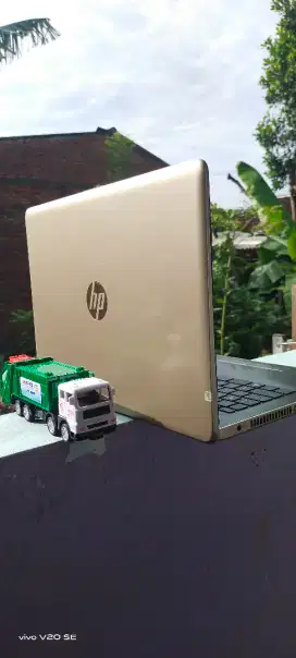 laptop core i3 normal murah ram 8 gb