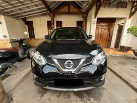 Nissan X-Trail 2015 Bensin