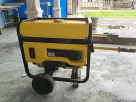 Membeli AC genset stabilizer komputer dompeng rusak