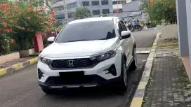 Km26rb honda wrv e cvt matic 2022 putih cash kredit proses bisa dbantu