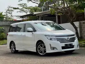 Nissan Elgrand 3.5L High Way Star 2011 Putih