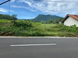 Di jual tanah strategis