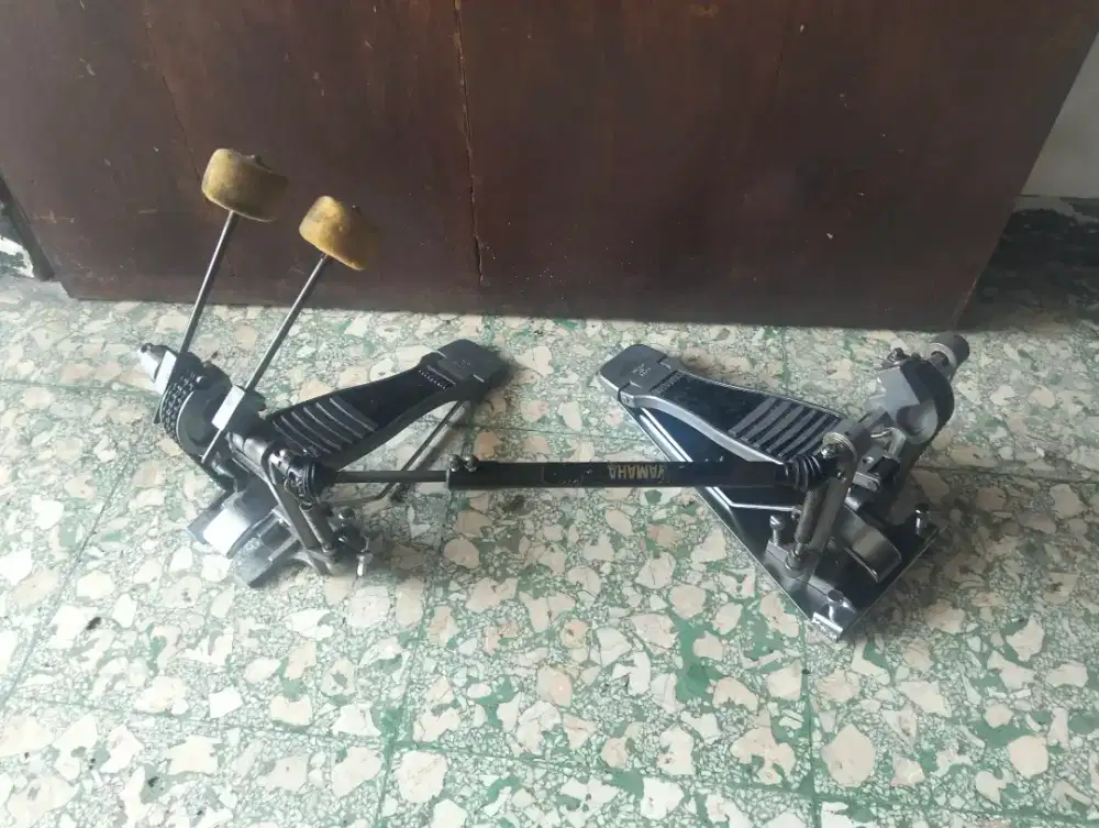 Double pedal yamaha Made in Japan double chain