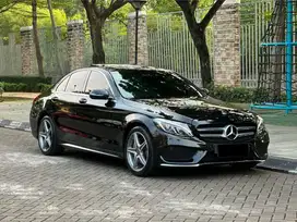 (CASH) Mercedes Benz C300 AMG W205 2017