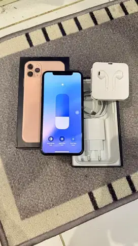 Dijual Iphone 11 Pro 256GB Green Teregister Lengkap