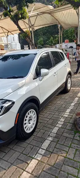 Suzuki SX4 2018 Bensin
