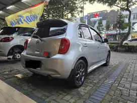 Nissan March 2018 1.2 L AT Bensin