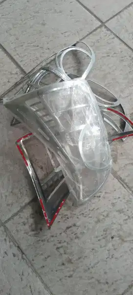 Garnish lampu belakang New avanza 2012*