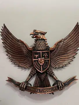 Garuda kuningan tembaga