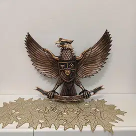 Garuda kuningan tembaga