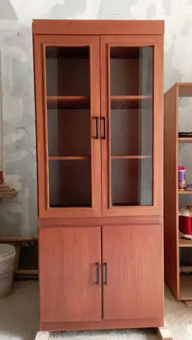 Lemari Buku/Pajangan Murah