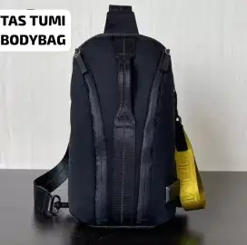 Tas Tumi Bodybag Selempang Pria Tahoe Crosse Slingbag Black