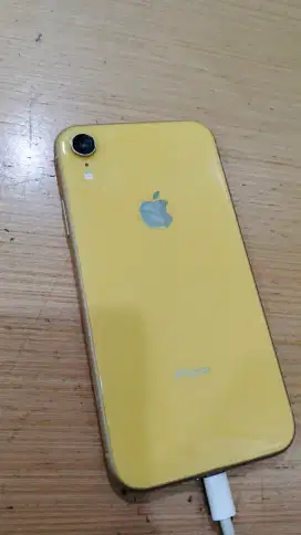 iphone xr 128 kuning inter fullset