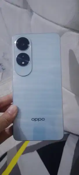 Oppo A 60 biru langit