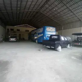 Di sewakan gudang siap pakai di jalan utama Cisauk BSD