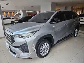 INNOVA ZENIX V HYBRID MODELISTA 2023