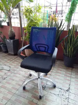 KURSI KANTOR HIDROLIK
