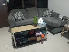 Ashley Informa sofa L free meja kaca