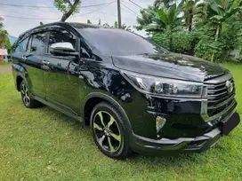 INNOVA VENTURER MATIC BENSIN 2021 2022 TGN1 PRIBADI KONDISI SIAP PAKAI