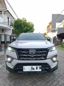 VRZ 2.8 GR Sport 2022 AT Matic Hitam Diesel TRD Sportivo Solar 1GD