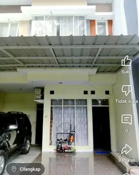 Di Sewakan Rumah  Semi  Furnished di Cilangkap Jakarta
