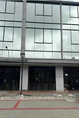 Ruko Osaka PIK2 Boulevard 4.5X15 Strategis Hadap danau dan Jalan