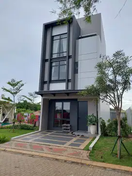 Boutique SOHO dan Business Latinos di BSD City