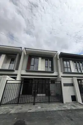 Rumah New Gress Darmo Permai Surabaya Barat