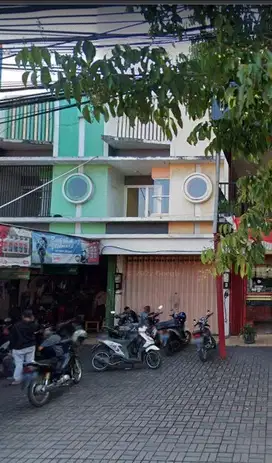 DIJUAL/DISEWAKAN RUKO di Raya Sulfat, Malang