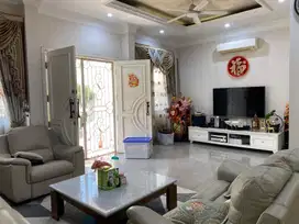 DIJUAL CEPAT ! Rumah Hoek Pluit Permai Full Furnished