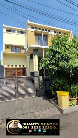 Rumah Dijual Cepat 3 Lantai Nego di Mandar Bintaro Jaya SC-15510