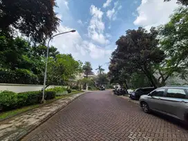 Hadap Utara Barat Kavling Taman Golf Timur Pik Luas 1200 m2