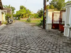 TANAH 97 DEKAT UGM JL KALIURANG KM 6
