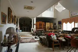 Rumah Hoek 2 Lantai 604m² Mega Kuningan Setiabudi hadap Barat Selatan