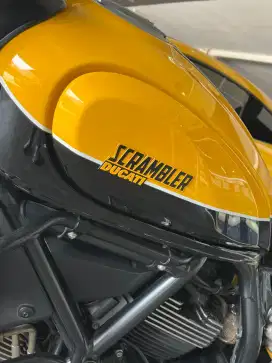Ducati Scambler 800 full Throtlle  2019
