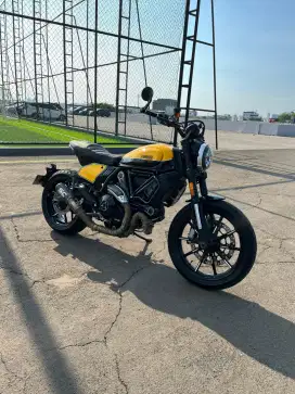 Ducati Scambler 800 full Throtlle  2019