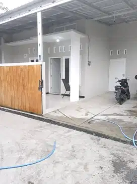 Dijual Rumah Baru di Godean km 9
