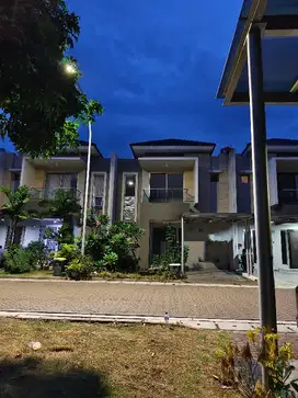 jual murah rumah Golf Island Harmony PIK 8x15 bagus