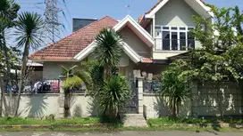 JUAL RUMAH HOOK SEKTOR 1A GADING SERPONG TANGERANG