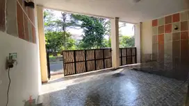 Disewakan Rumah di Cluster Aralia Harapan Indah Bekasi