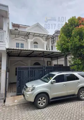 Rumah Bagus di Malibu Hadap Selatan Full Bangunan
