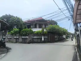Rumah Hoek 2 Lantai di Cinere Depok, Hanya 7 Menit Ke Tol Andara
