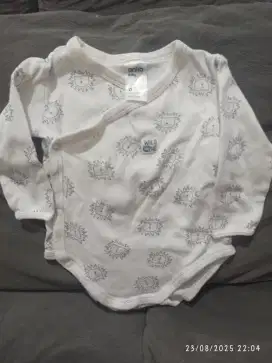 Preloved Baju Bayi Jumpsuit Sleepsuit